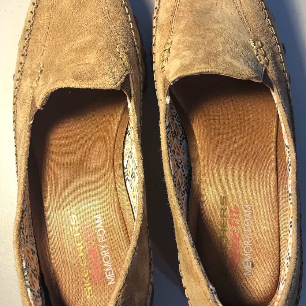 Comfortable Skechers suede loafers